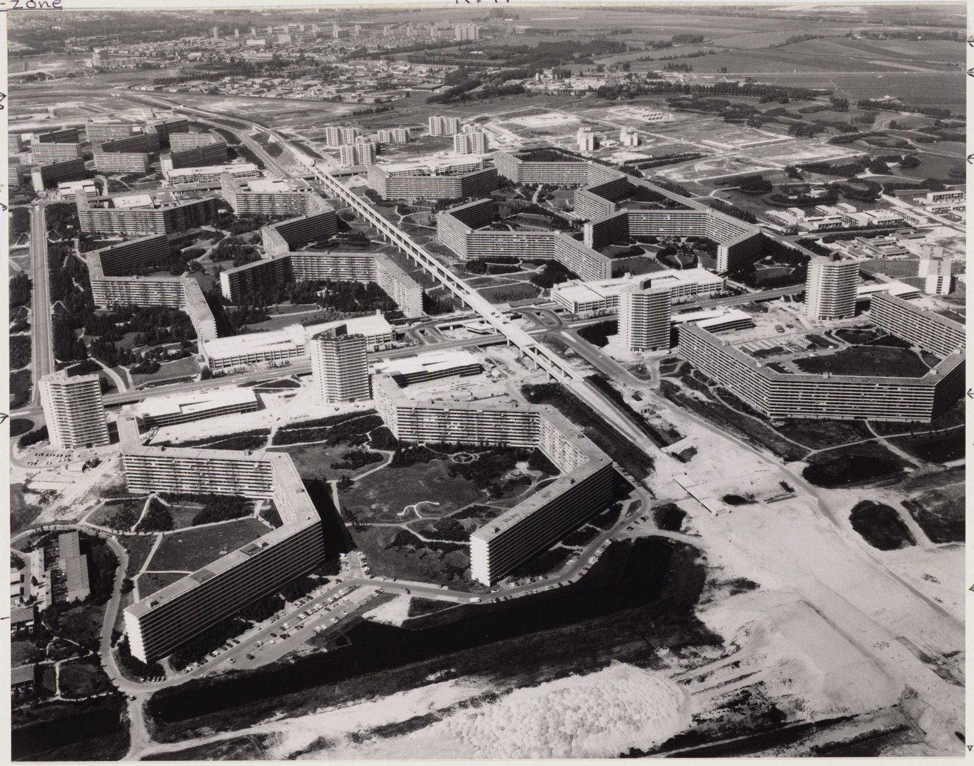 Revisioning Amsterdam Bijlmermeer