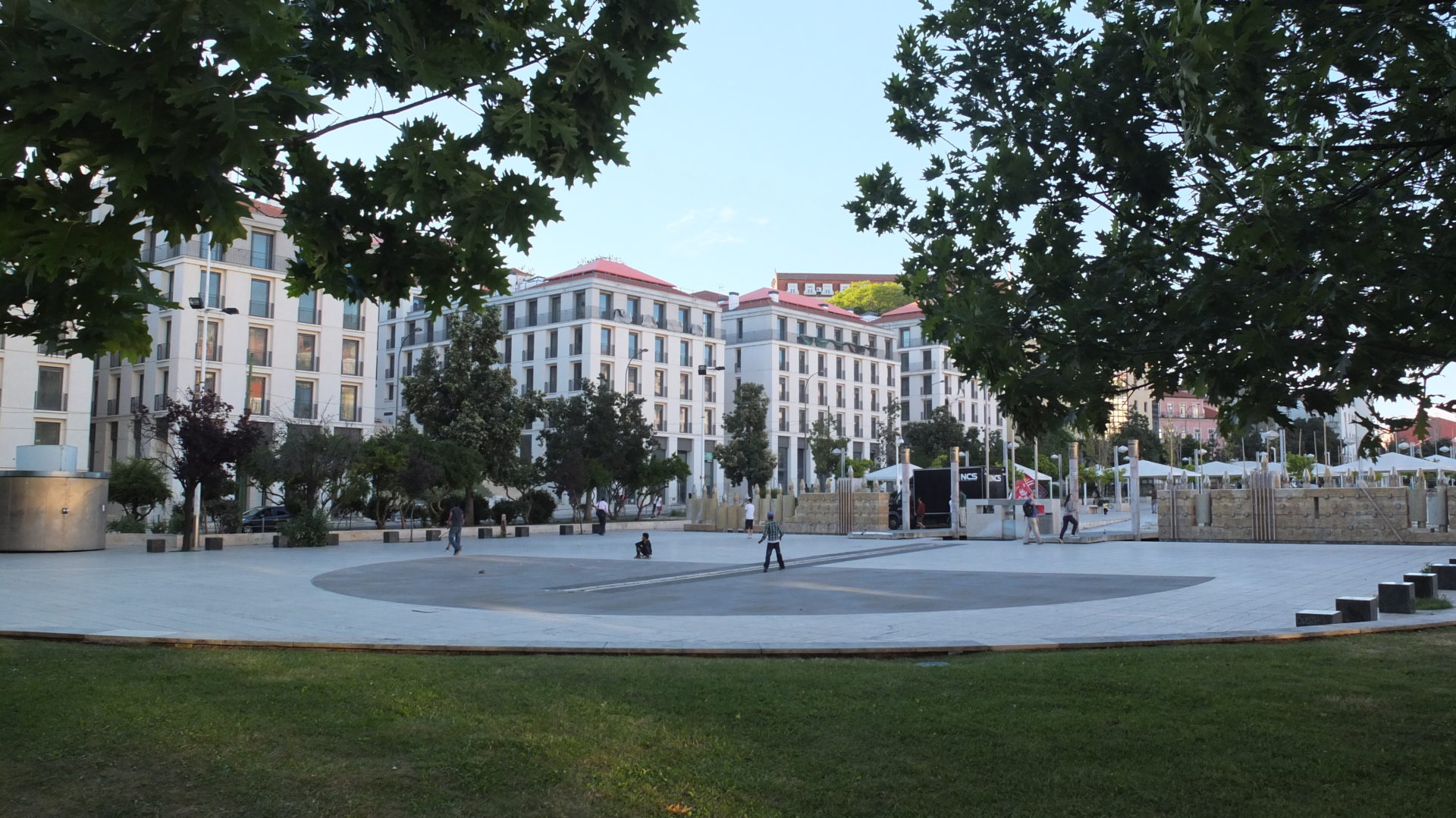 A Warning to Lisbon: The Fight for Meaning in Martim Moniz