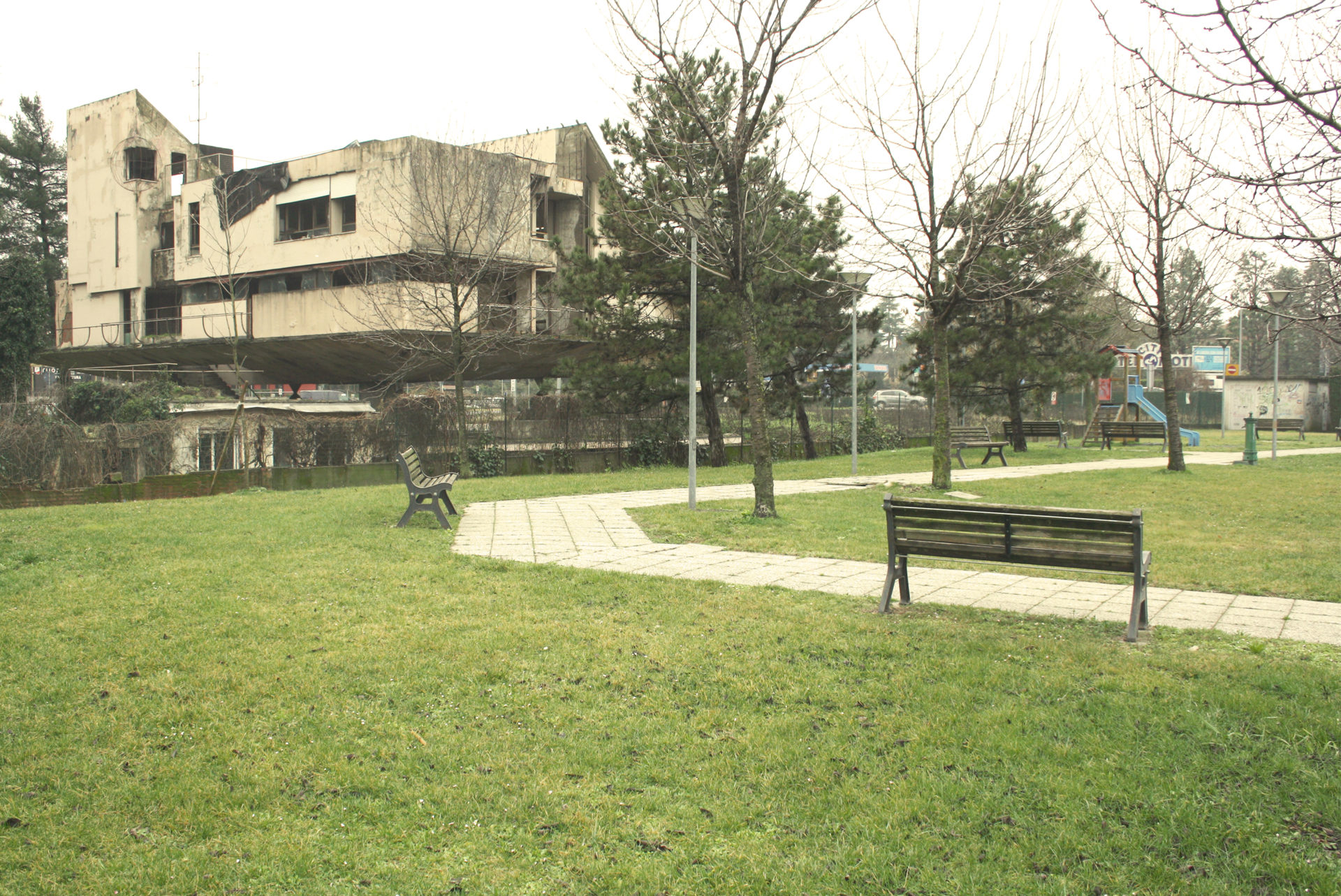 The Forgotten Spaceships of the Po Valley