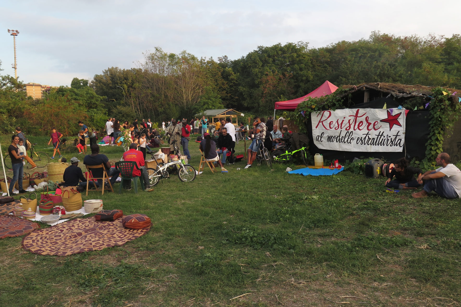 A Construction Mistake in Rome That Created a Lake and United a Neighborhood