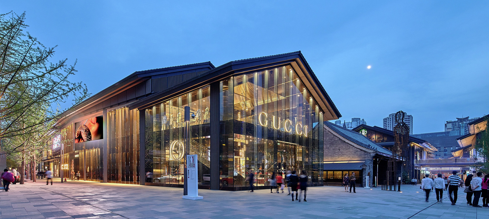 Mallification: The Vengeful Return of the Mall in the 21st Century